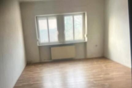Wohnung Neunkirchen - 5 Zimmer, 120 m&sup2;, 780&euro; | Angebot:26678813