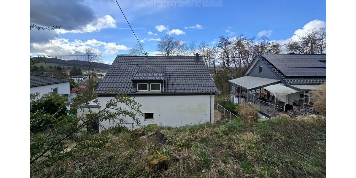 Umfangreich modernisiertes Einfamilienhaus in Lebach - Einfamilienhaus Lebach | Angebot:27010416