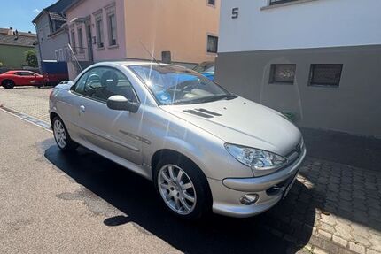 Peugeot 206 132.600 km 2.200 &euro; Völklingen 66333