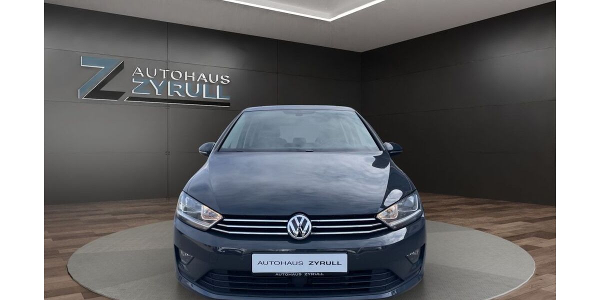 VW Golf Sportsvan 70.555 km 13.890 &euro; Saarlouis 66740