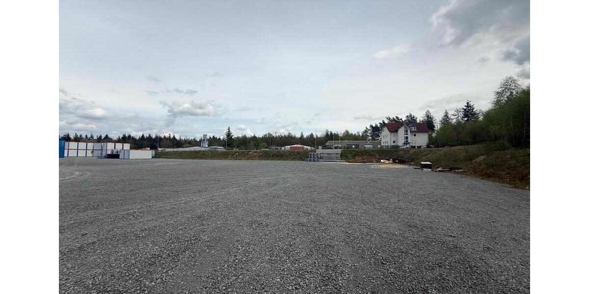 Garagen / Stellplätze Waldmohr - 6.000&euro; | Angebot:26465748