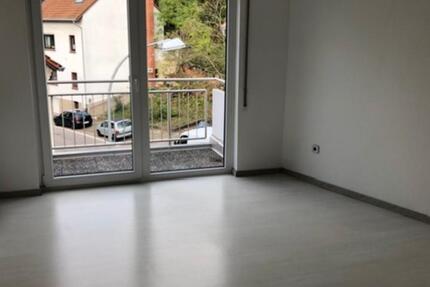 Wohnung Saarbrücken Dudweiler - 1.5 Zimmer, 30 m&sup2;, 345&euro; | Angebot:25395687