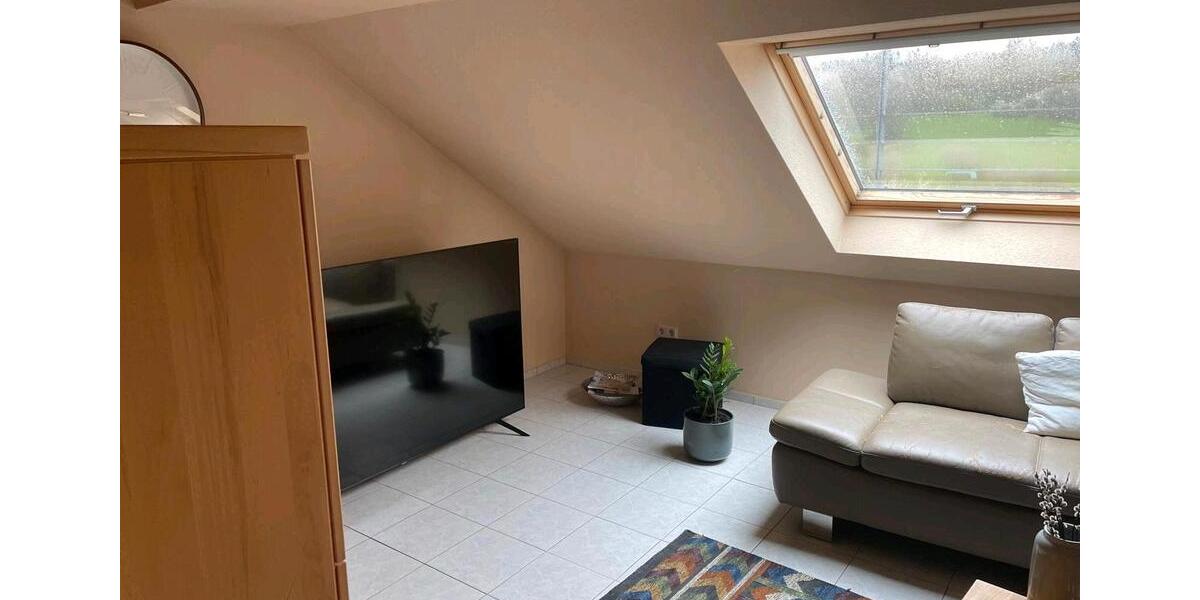 Dachgeschoßwohnung Illingen - 2 Zimmer, 75 m&sup2;, 880&euro; | Angebot:26517521