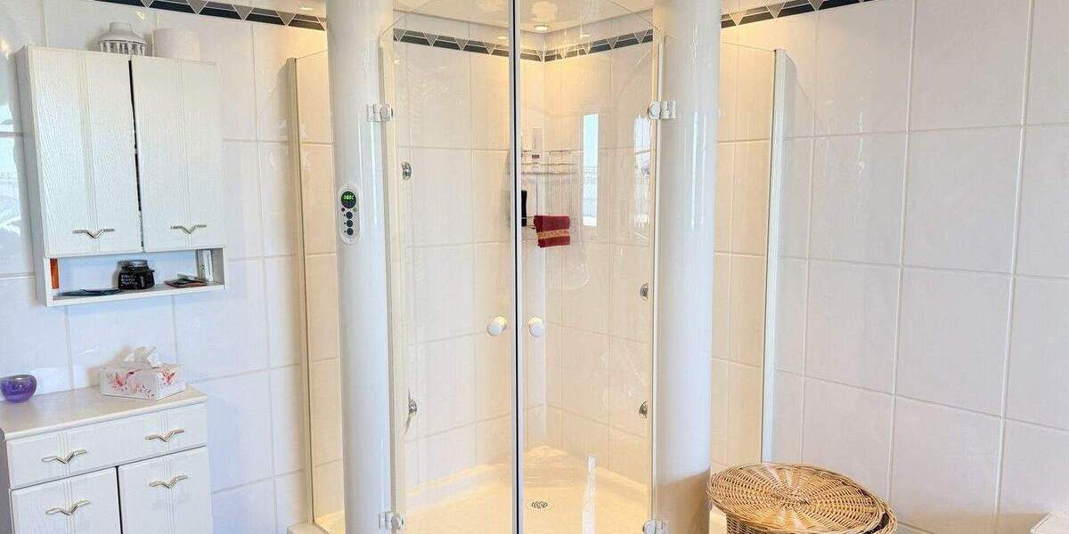 Einfamilienhaus Überherrn / Felsberg Felsberg - 8 Zimmer, 430 m&sup2;, 799.000&euro; | Angebot:25668689