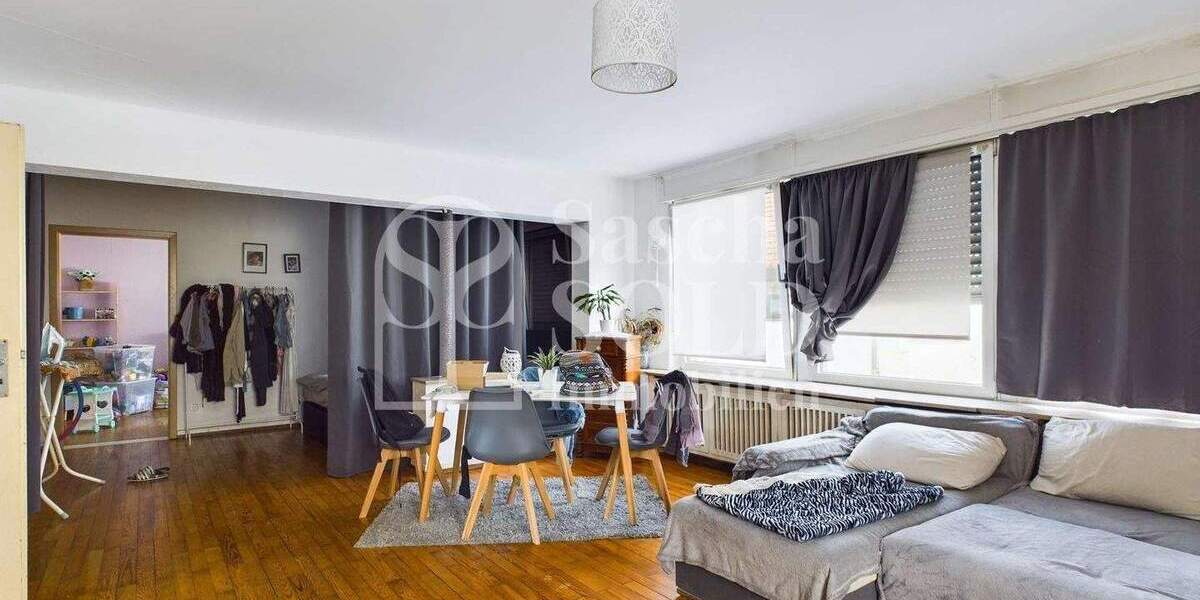 Wohn- und Geschäftshaus in St. Ingbert - für Investoren - mit Wohnung, Gewerbe, Garten und Garagen - Reihenendhaus Sankt Ingbert St. Ingbert | Angebot:23973449