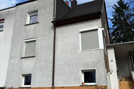 Haus Saarbrücken Dudweiler - 4 Zimmer, 96 m&sup2;, 185.000&euro; | Angebot:26278005