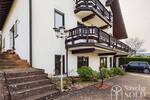 Freistehendes Einfamilienhaus mit Einliegerwohnung auf weitläufigem Grundstück mit Panoramablick - Einfamilienhaus Sankt Ingbert St. Ingbert | Angebot:26178655