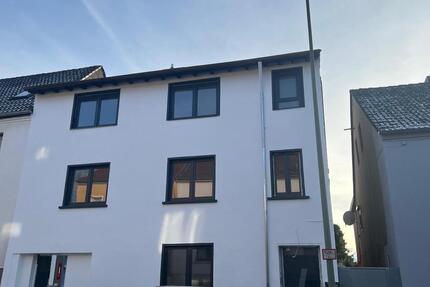 Haus Püttlingen - 8 Zimmer, 185 m&sup2;, 429.000&euro; | Angebot:26039301
