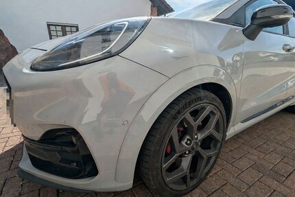 Ford Puma 16.562 km 23.490 &euro; Schmelz 66839