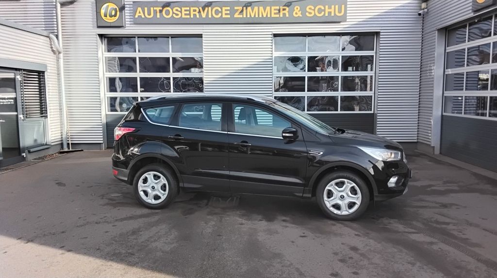 Ford Kuga 75.000 km 17.900 &euro; Lebach-Thalexweiler 66822