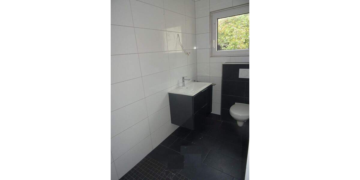 Mehrfamilienhaus, Wohnhaus Völklingen Luisenthal - 5 Zimmer, 112 m&sup2;, 139.000&euro; | Angebot:25706703