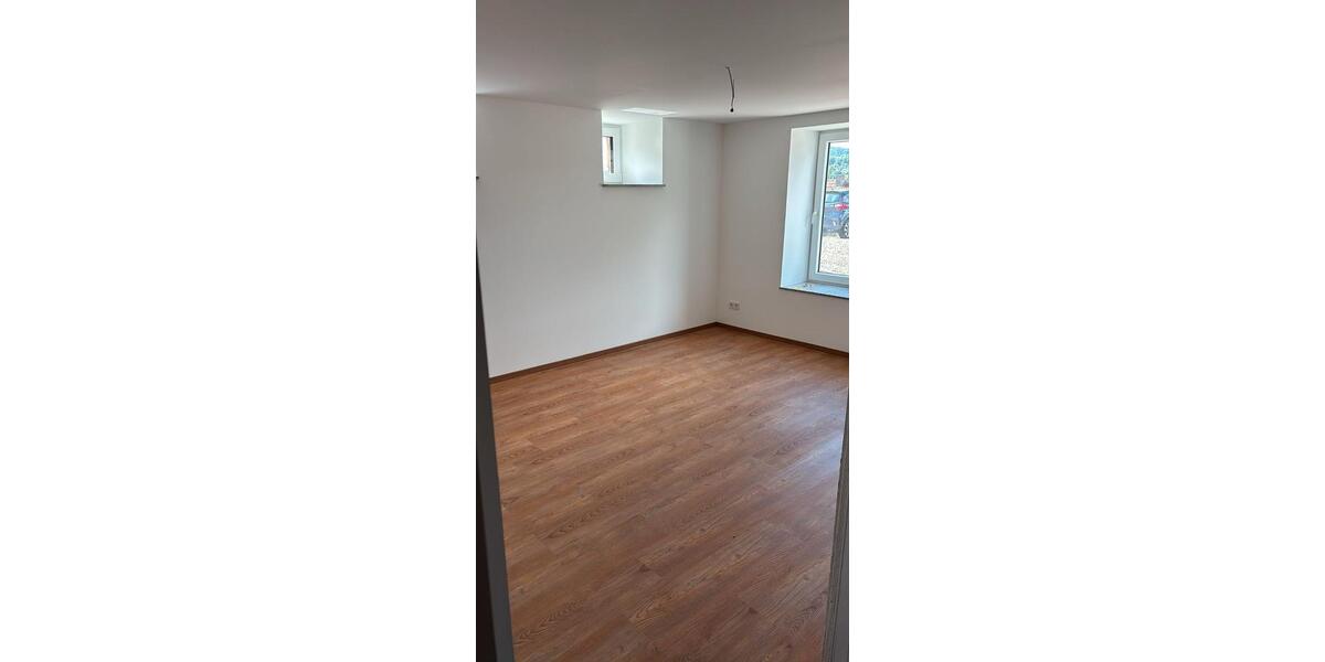 Erdgeschoßwohnung Nalbach - 3 Zimmer, 98 m&sup2;, 900&euro; | Angebot:26683700