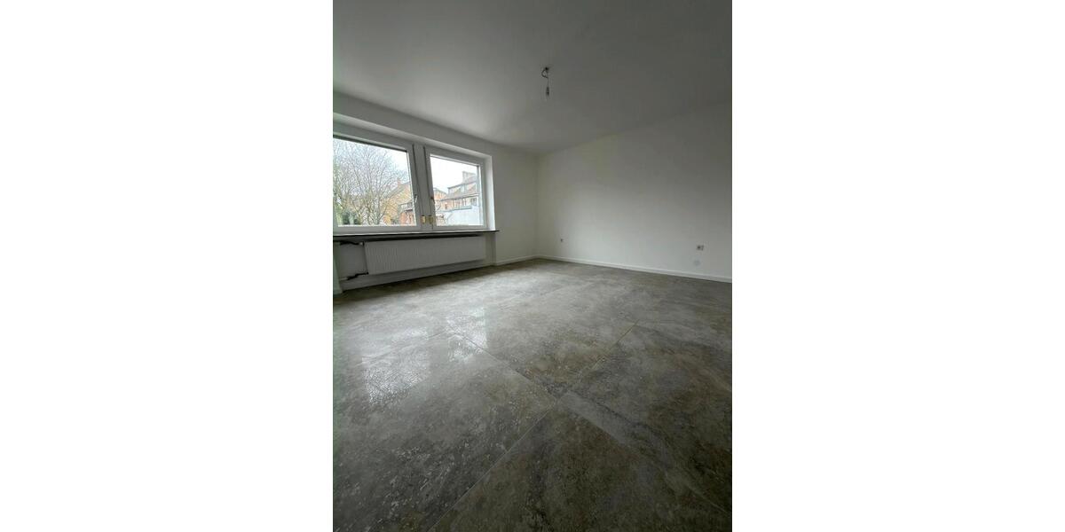 Etagenwohnung Neunkirchen - 4 Zimmer, 137 m&sup2;, 1.150&euro; | Angebot:25445281