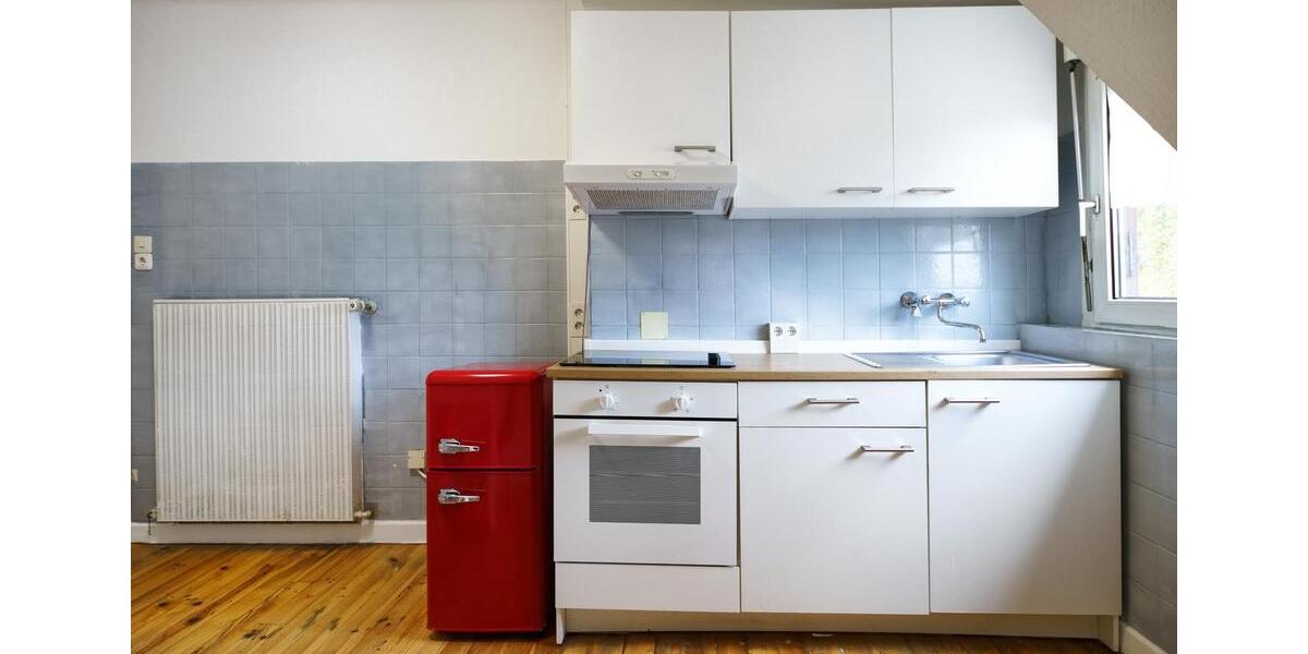 Dachgeschoßwohnung Saarbrücken West - 1 Zimmer, 48 m&sup2;, 850&euro; | Angebot:25942073