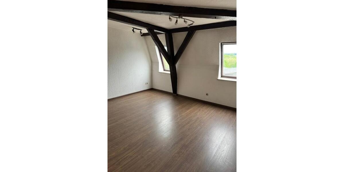 Dachgeschoßwohnung Illingen - 2 Zimmer, 42 m&sup2;, 350&euro; | Angebot:26588202