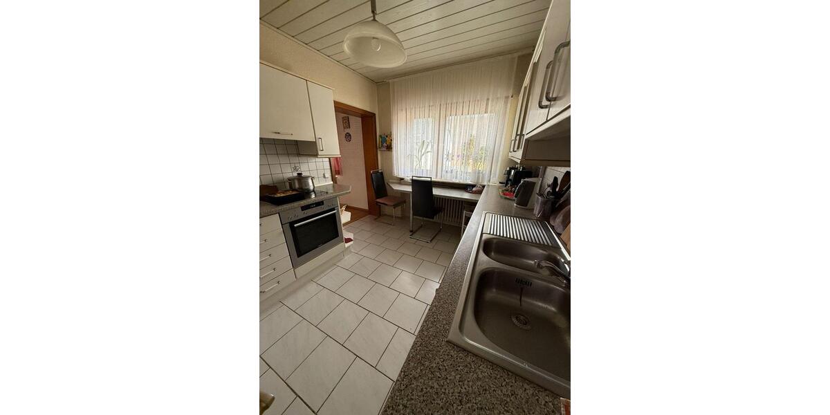 Einfamilienhaus Neunkirchen - 4 Zimmer, 140 m&sup2;, 1.450&euro; | Angebot:25886368