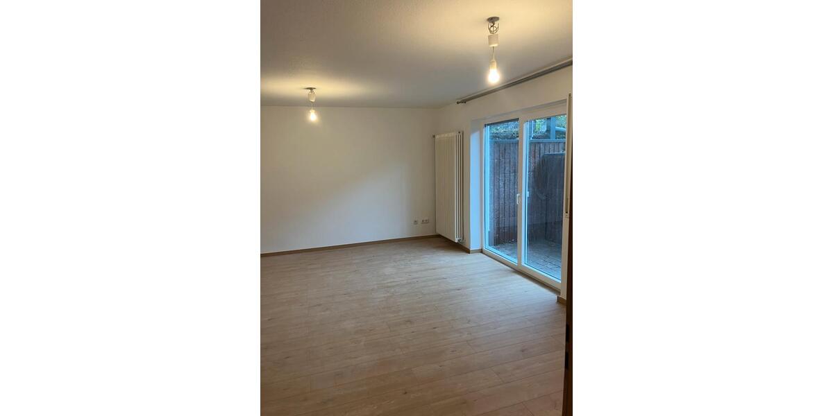 Etagenwohnung Homburg - 1 Zimmer, 40 m&sup2;, 685&euro; | Angebot:25053299