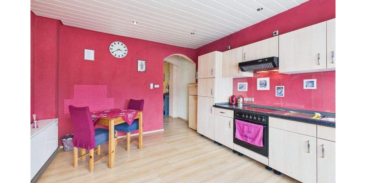 Einfamilienhaus Saarwellingen / Schwarzenholz Schwarzenholz - 4 Zimmer, 96 m&sup2;, 105.000&euro; | Angebot:25687884