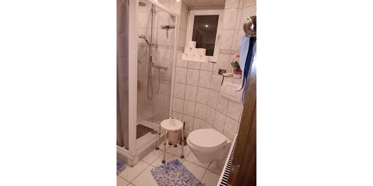 Etagenwohnung Saarbrücken Dudweiler - 2 Zimmer, 70 m&sup2;, 500&euro; | Angebot:25637819