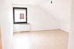 Dachgeschoßwohnung Riegelsberg - 3 Zimmer, 100 m&sup2;, 650&euro; | Angebot:26688709