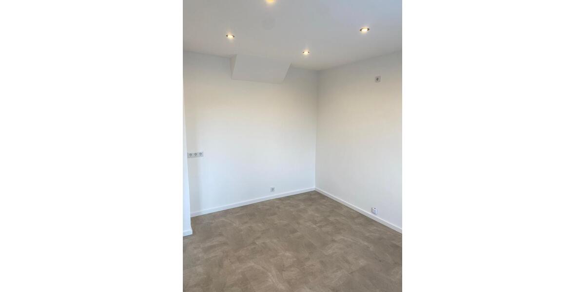 Erdgeschoßwohnung Homburg - 2 Zimmer, 70 m&sup2;, 790&euro; | Angebot:25962019