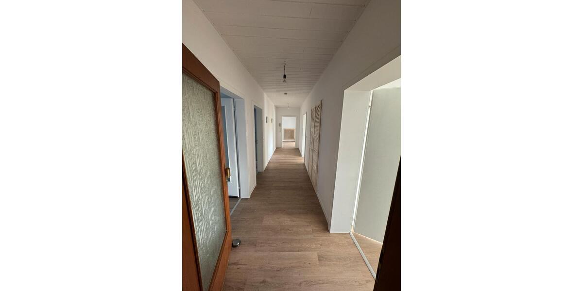 Erdgeschoßwohnung Eppelborn - 3.5 Zimmer, 109 m&sup2;, 950&euro; | Angebot:25824645