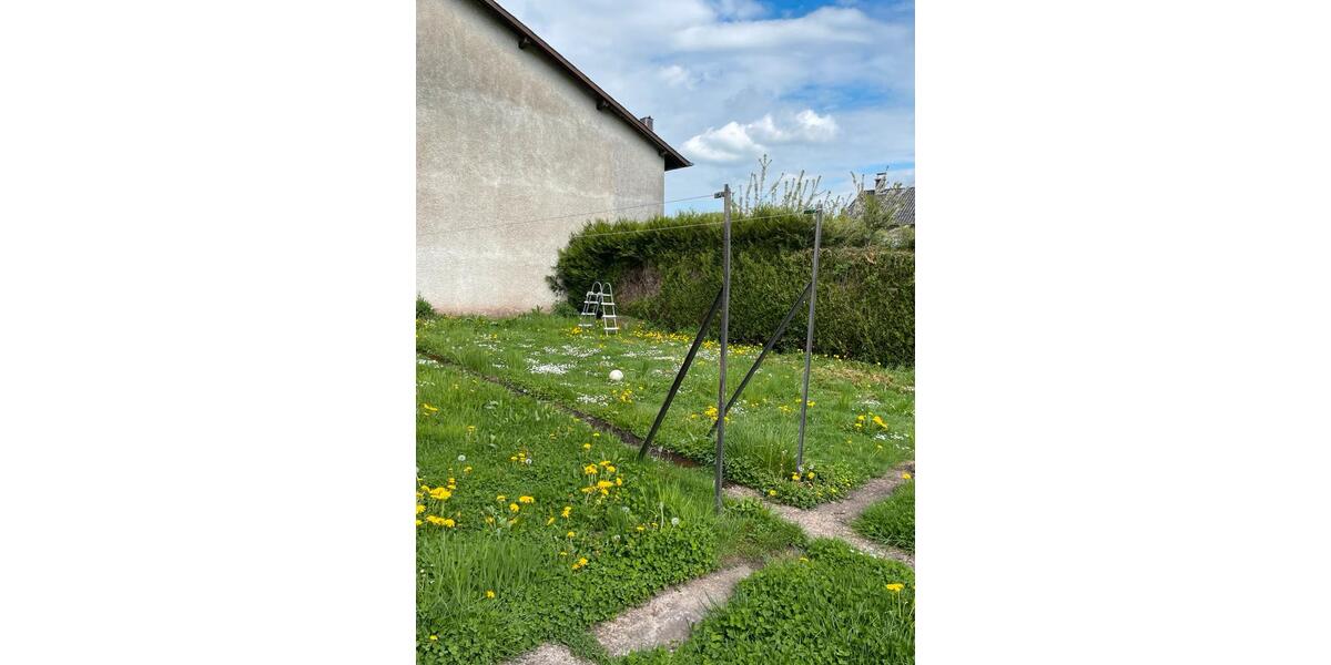Erdgeschoßwohnung Lebach - 3 Zimmer, 110 m&sup2;, 700&euro; | Angebot:26626519