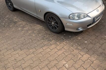 Mazda MX-5 174.236 km 6.000 &euro; Fraulautern 66740