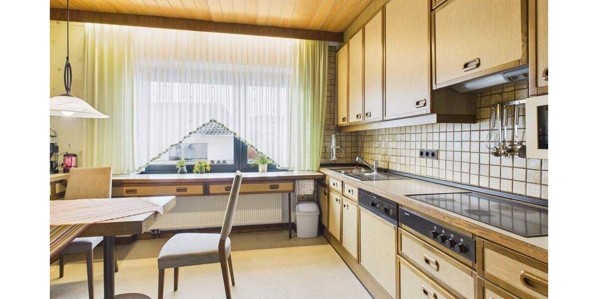 Etagenwohnung Illingen / Uchtelfangen Uchtelfangen - 3 Zimmer, 83 m&sup2;, 119.000&euro; | Angebot:25687897