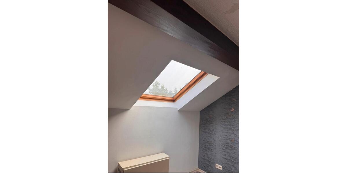 Dachgeschoßwohnung Großrosseln - 3.5 Zimmer, 80 m&sup2;, 465&euro; | Angebot:25311972