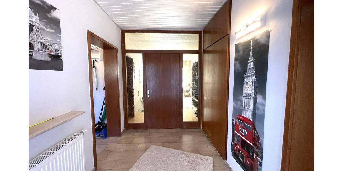 Einfamilienhaus Sankt Ingbert Rohrbach - 9 Zimmer, 275 m&sup2;, 366.000&euro; | Angebot:25735415