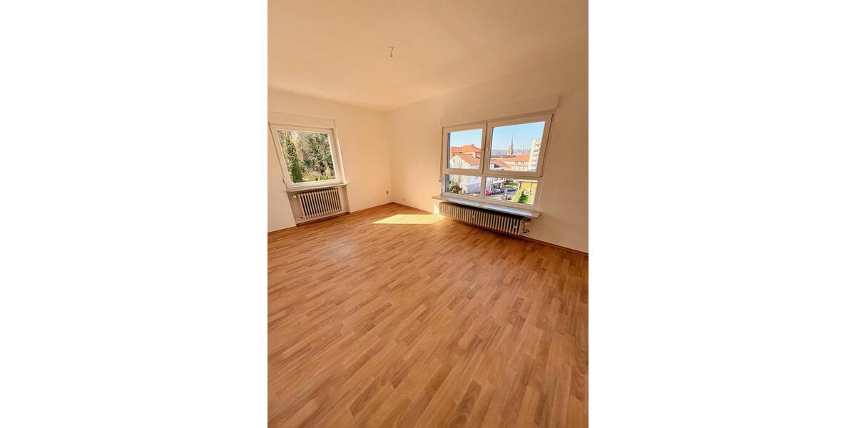 Etagenwohnung Zweibrücken - 3 Zimmer, 90 m&sup2;, 720&euro; | Angebot:25375598