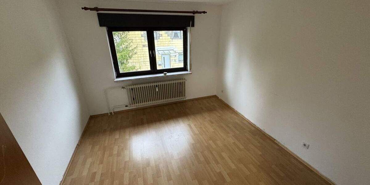 Etagenwohnung Saarbrücken Alt-Saarbrücken - 3 Zimmer, 75 m&sup2;, 725&euro; | Angebot:25690840