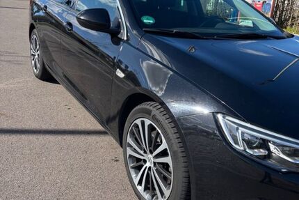 Opel Insignia 155.000 km 18.390 &euro; Beckingen 66701