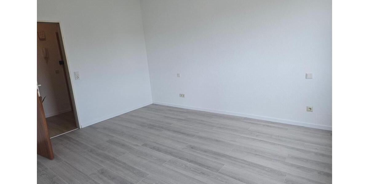 Etagenwohnung Ottweiler - 3 Zimmer, 90 m&sup2;, 850&euro; | Angebot:26560905