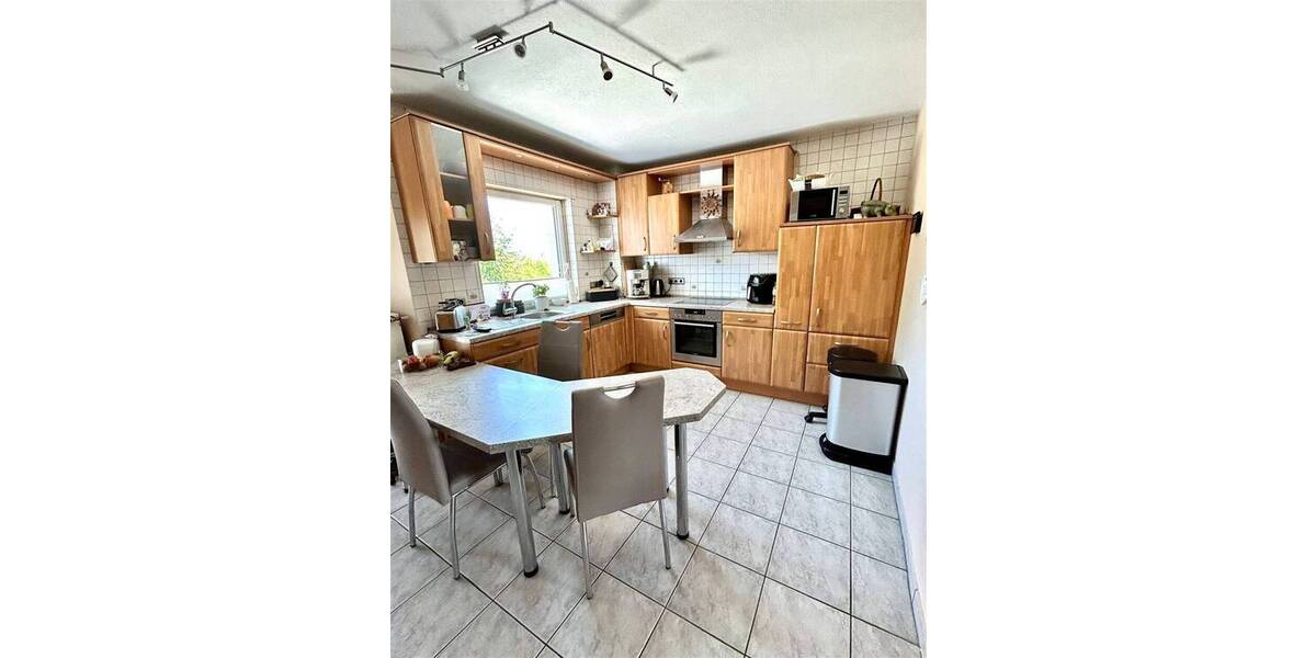 Mehrfamilienhaus, Wohnhaus Illingen Hüttigweiler - 5 Zimmer, 174 m&sup2;, 325.000&euro; | Angebot:25701155