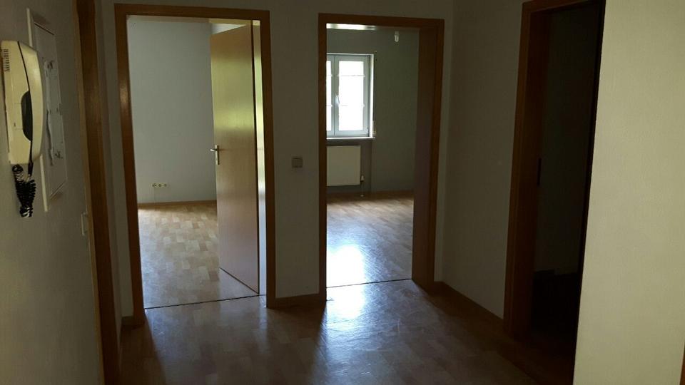 Erdgeschoßwohnung Rehlingen-Siersburg Siersburg - 3 Zimmer, 77 m&sup2;, 600&euro; | Angebot:26661560