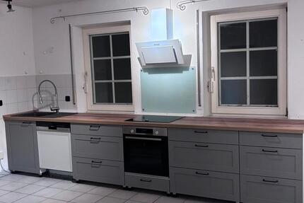 Wohnung Saarlouis - 2 Zimmer, 84 m&sup2;, 860&euro; | Angebot:25855063