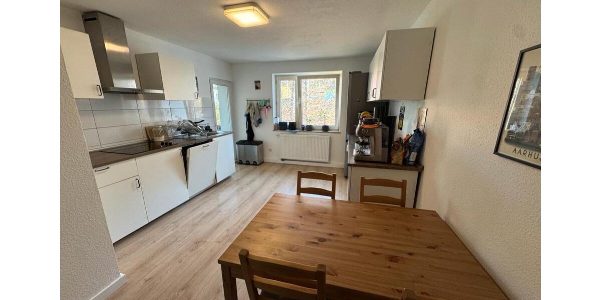 Etagenwohnung Saarbrücken Dudweiler - 3 Zimmer, 77 m&sup2;, 640&euro; | Angebot:26302036