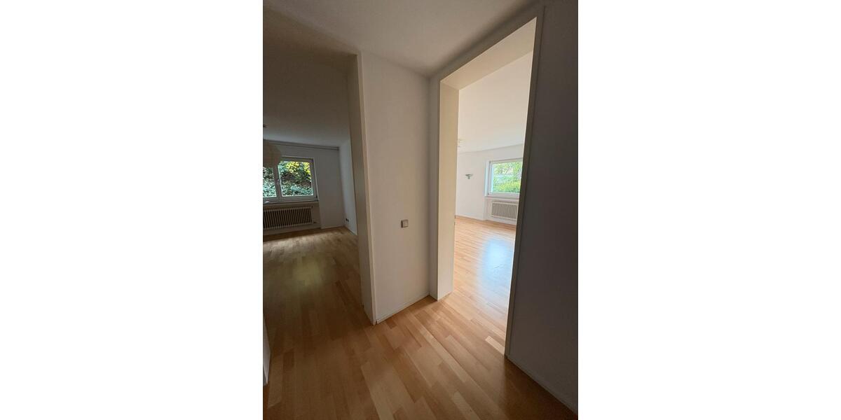 Erdgeschoßwohnung Saarbrücken St. Arnual - 2 Zimmer, 80 m&sup2;, 1.200&euro; | Angebot:26692609