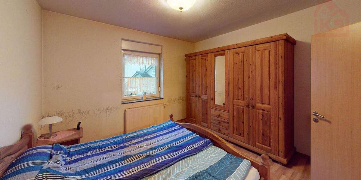 Etagenwohnung Völklingen / Wehrden (Saar) Wehrden - 4 Zimmer, 94 m&sup2;, 96.000&euro; | Angebot:25772466