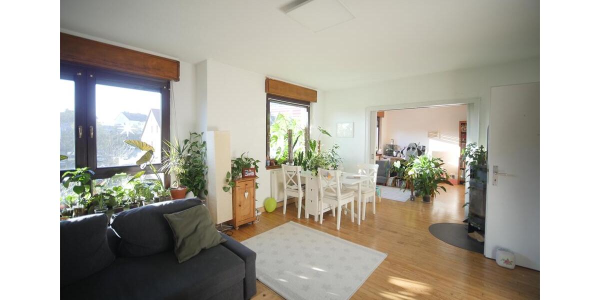 Etagenwohnung Neunkirchen - 2.5 Zimmer, 81 m&sup2;, 650&euro; | Angebot:24877626