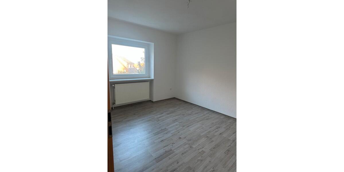 Einfamilienhaus Neunkirchen - 4 Zimmer, 110 m&sup2;, 1.350&euro; | Angebot:26120745