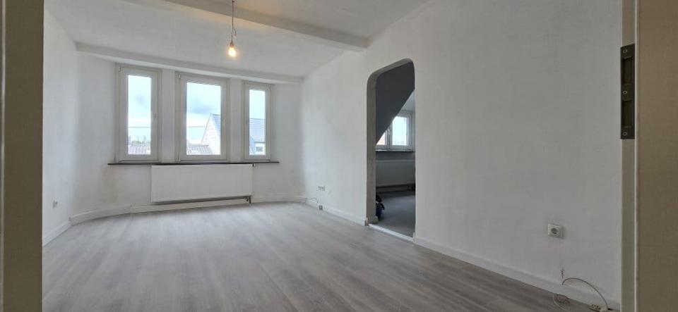 Etagenwohnung Völklingen - 4 Zimmer, 120 m&sup2;, 850&euro; | Angebot:25404636