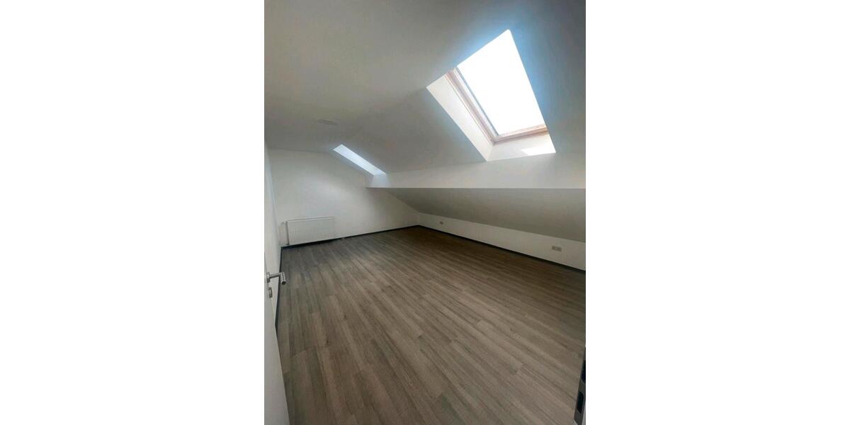 Mehrfamilienhaus, Wohnhaus Saarwellingen - 10 Zimmer, 300 m&sup2;, 350.000&euro; | Angebot:25588634