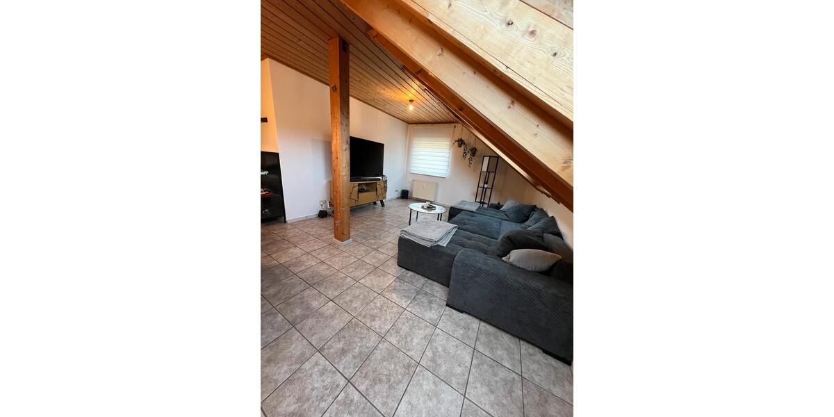 Dachgeschoßwohnung Friedrichsthal - 2 Zimmer, 70 m&sup2;, 450&euro; | Angebot:25945405