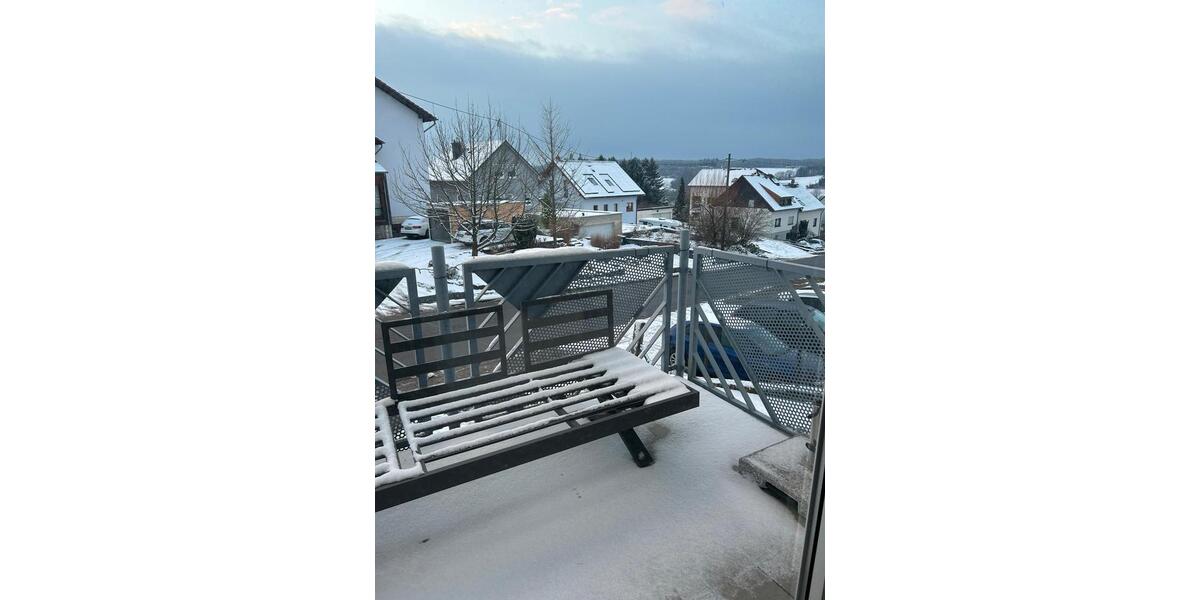 Etagenwohnung Püttlingen - 2 Zimmer, 68 m&sup2;, 620&euro; | Angebot:25553131