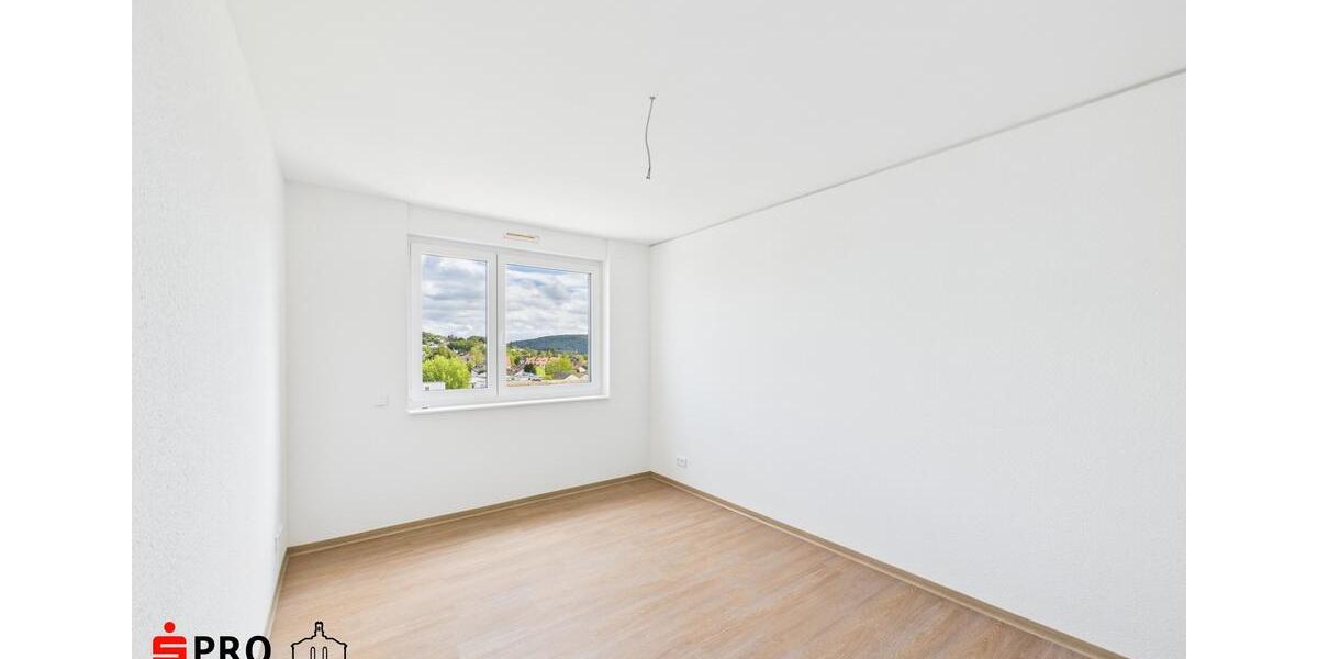 Etagenwohnung Saarbrücken Neue Bremm - 4 Zimmer, 128 m&sup2;, 1.856&euro; | Angebot:22886751