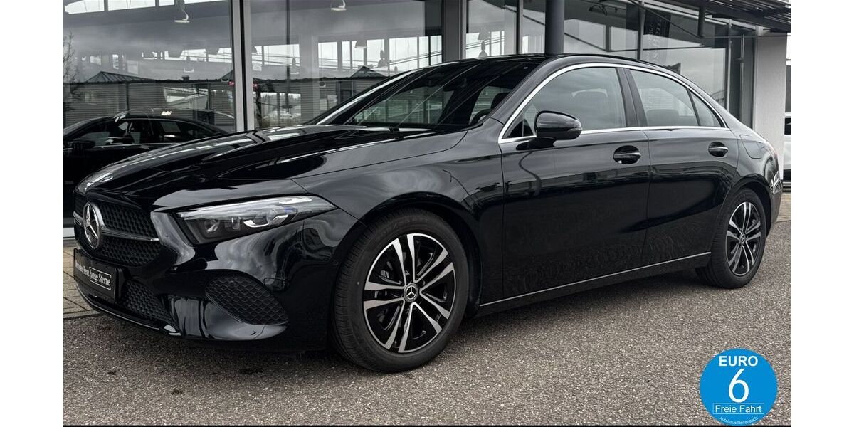 Mercedes-Benz A 200 5.488 km 33.888 &euro; Lebach 66822