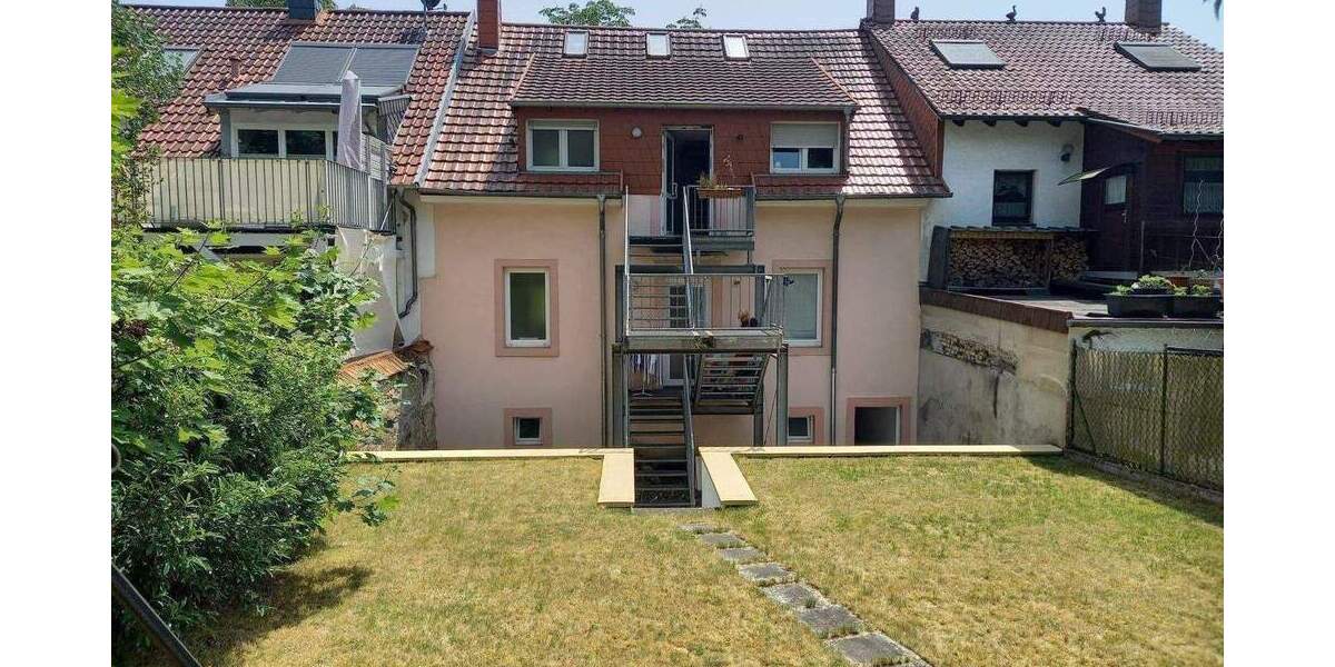 Mehrfamilienhaus, Wohnhaus Sankt Ingbert St. Ingbert - 7 Zimmer, 200 m&sup2;, 329.000&euro; | Angebot:26695209